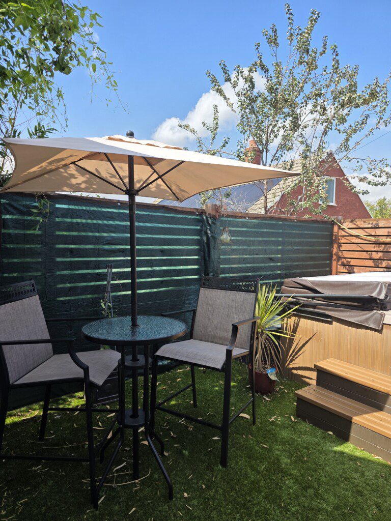 Casita Lodge courtyard garden with screening and hot tub.